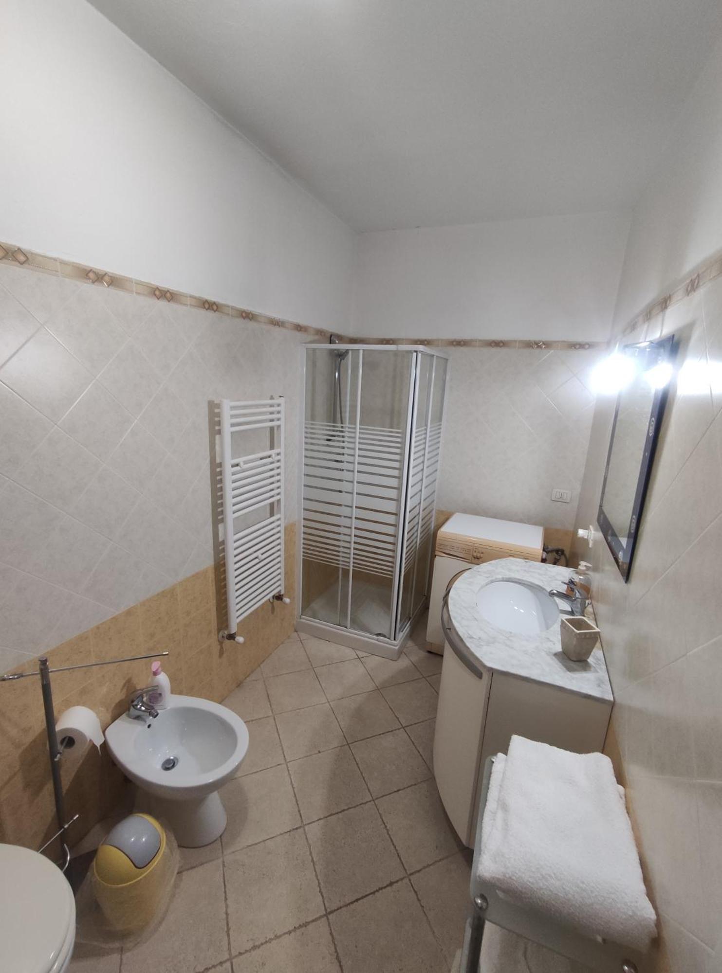 Antohouse Intero Appartamento R5883 Quartucciu Bagian luar foto