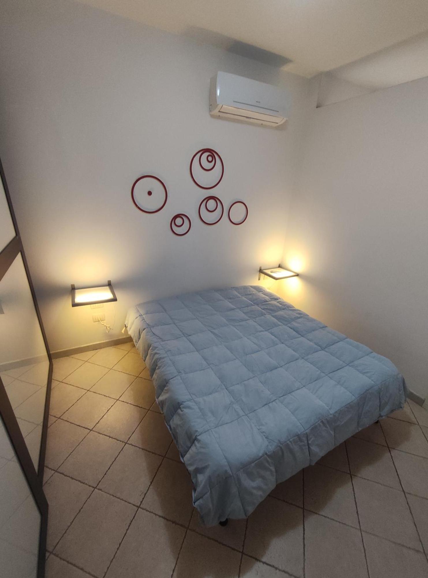 Antohouse Intero Appartamento R5883 Quartucciu Bagian luar foto
